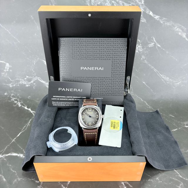 Panerai Radiomir Tre Giorni PAM01334 Image 7